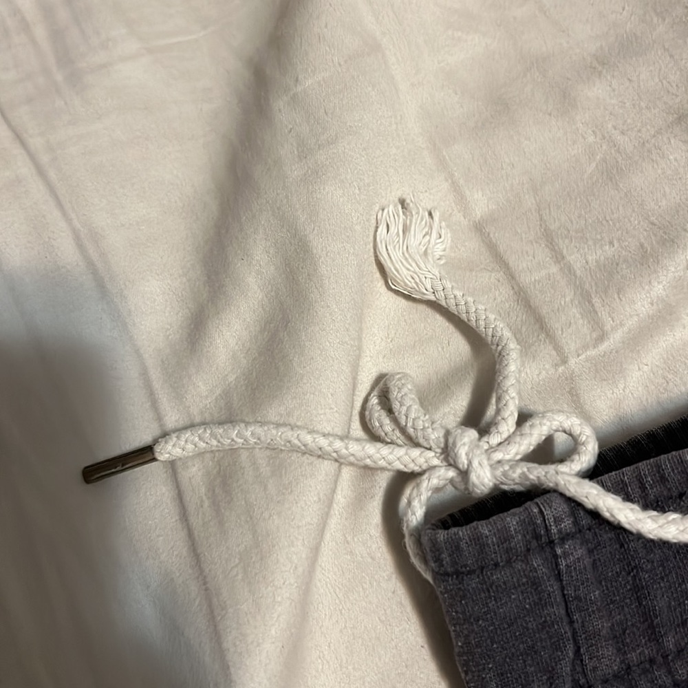 Joggers - Picture 2 of 2